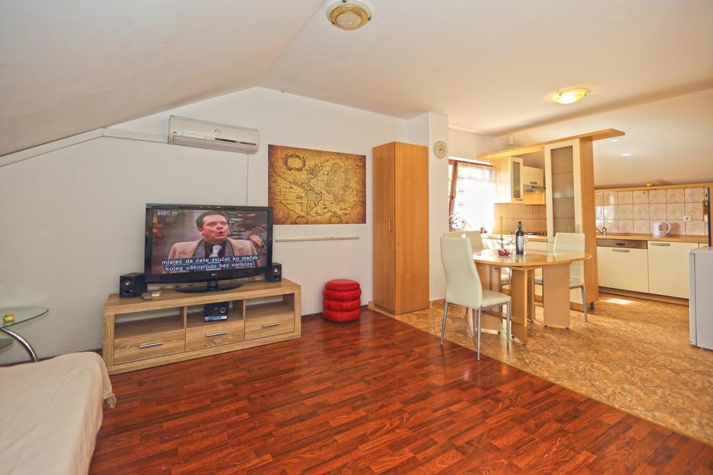 Apartmani Niki Hvar Hvar Town Habitación foto